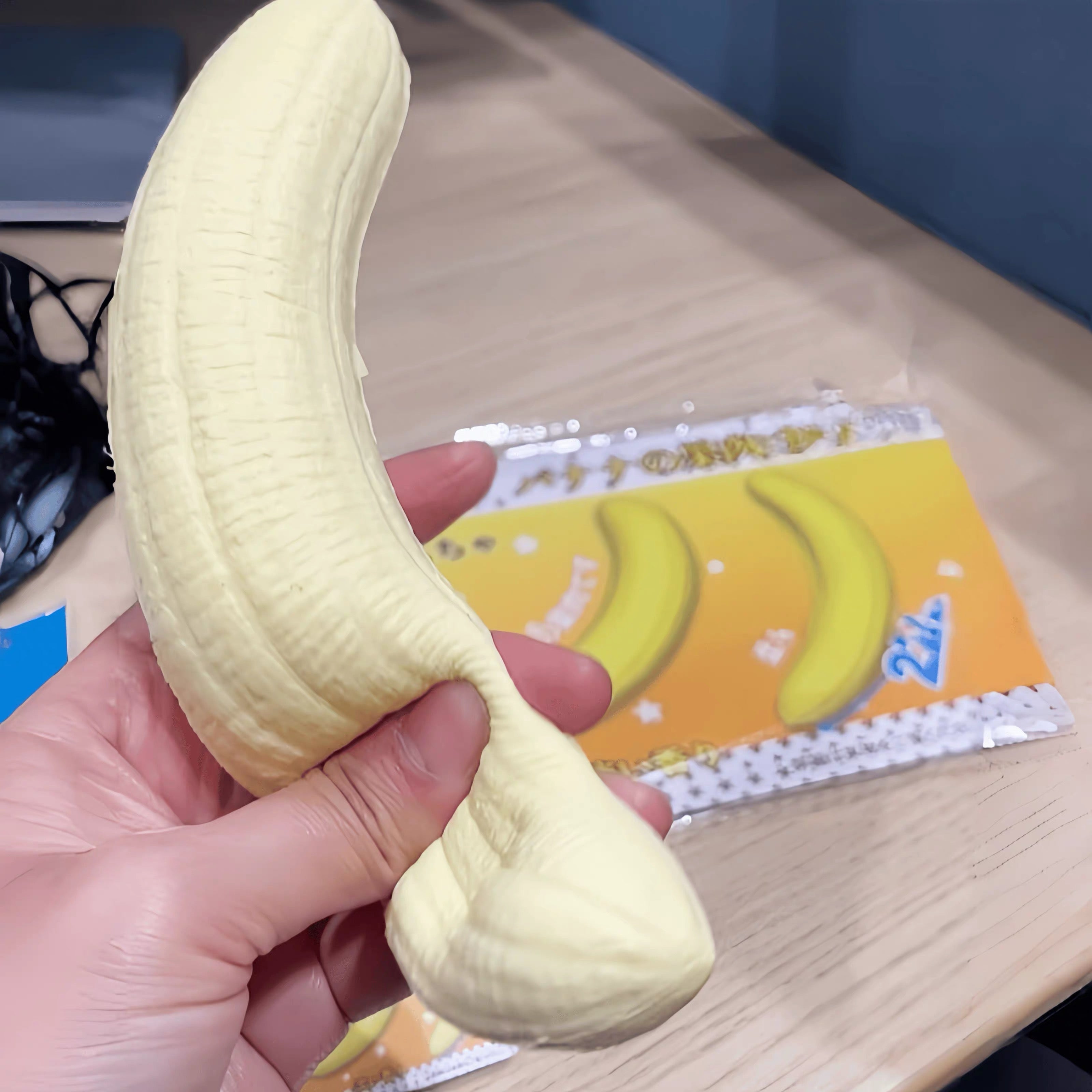 Hachimi Banana • Scented Slow Rise Squishy