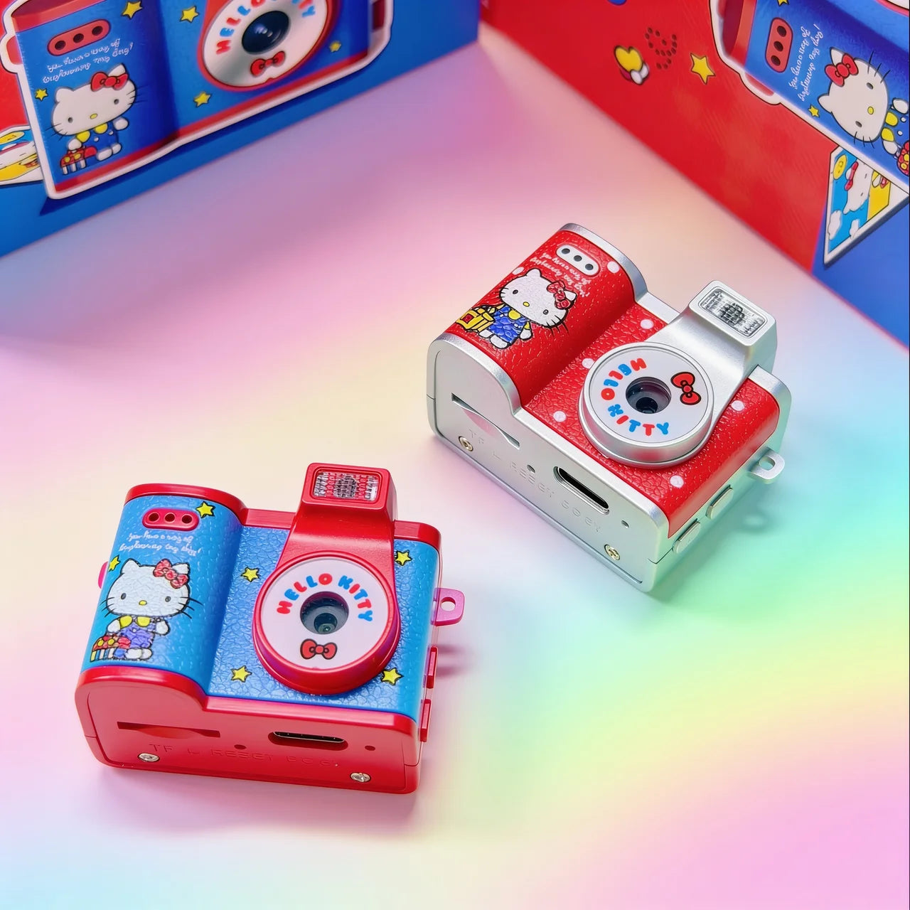 Sanrio: Hello Kitty Mini Retro Digicam Keychain Series